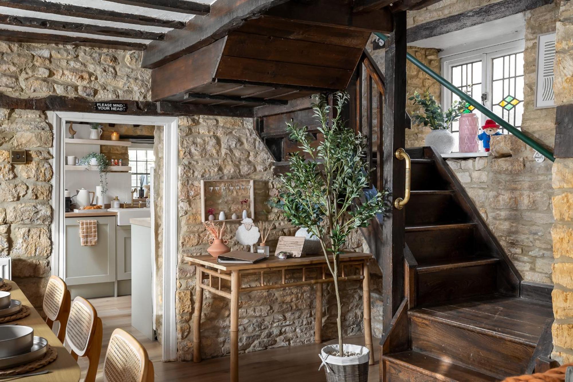 Bourton Scandi Chic Authentic Cottage المظهر الخارجي الصورة