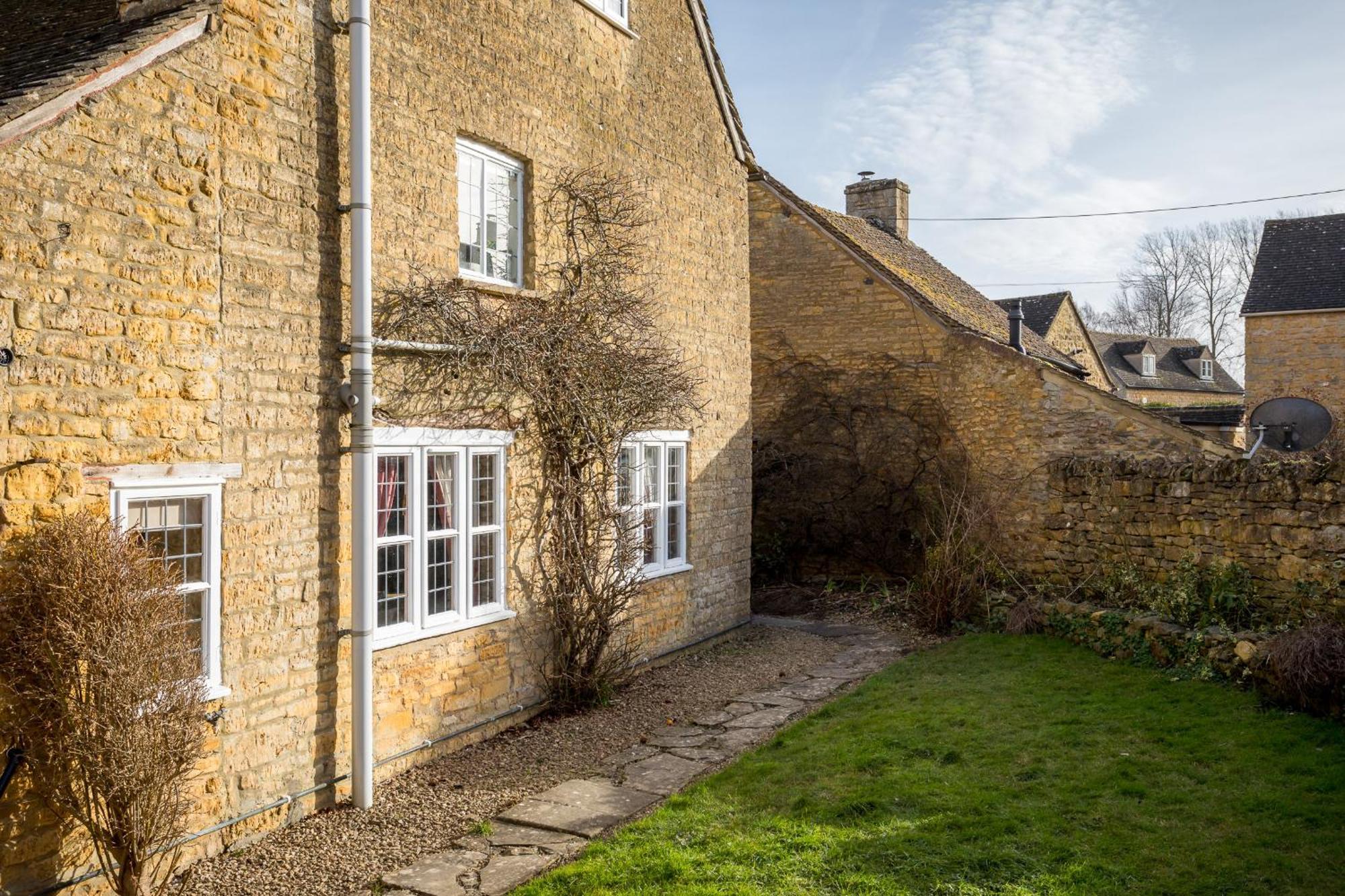 Bourton Scandi Chic Authentic Cottage المظهر الخارجي الصورة